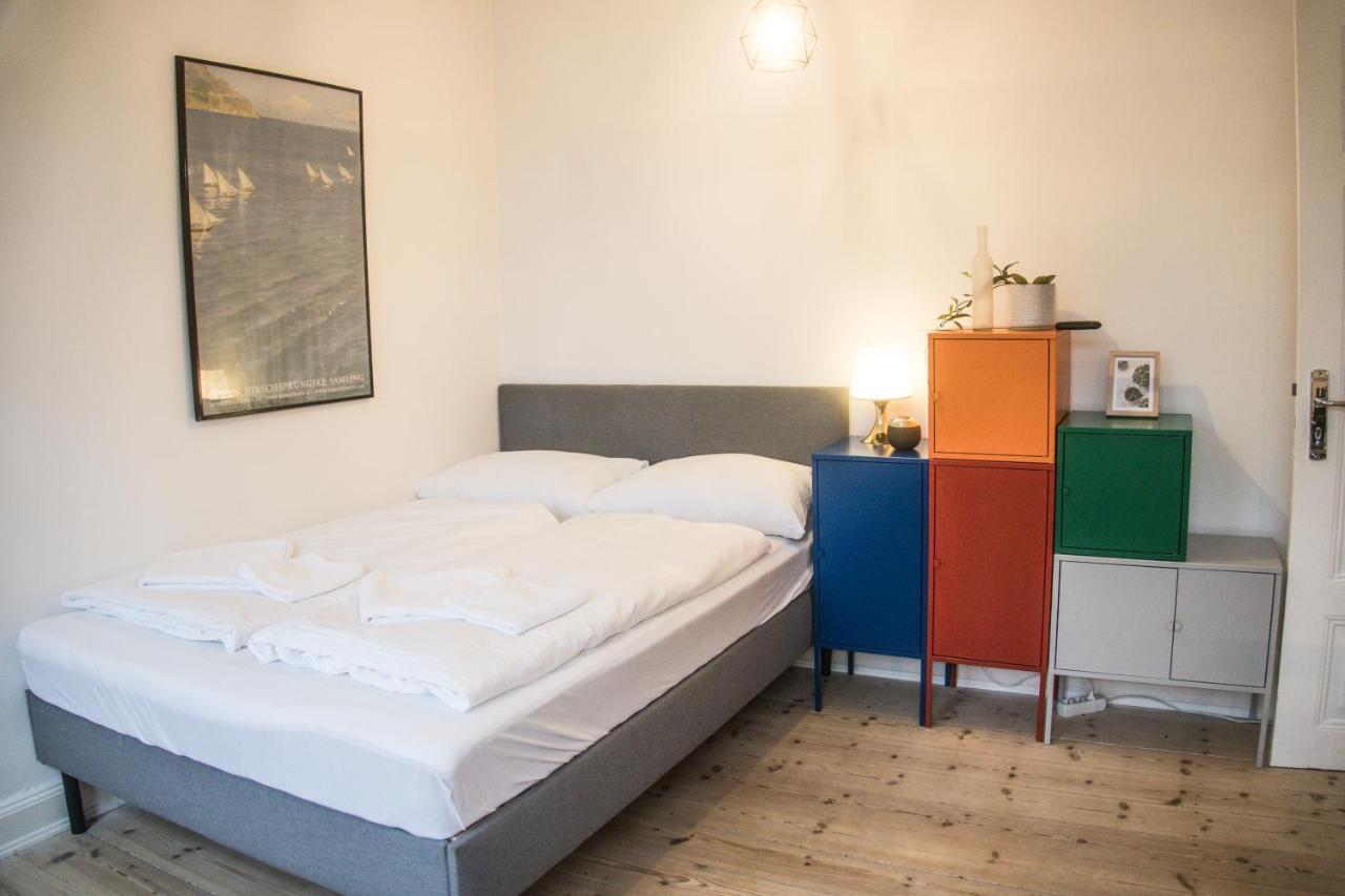 Doppelbett In Heller Wohnung 汉堡 外观 照片